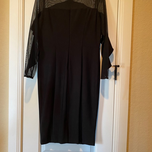 R&M Richard’s Sheer Sleeve Black Dress size 10 - Picture 5 of 9